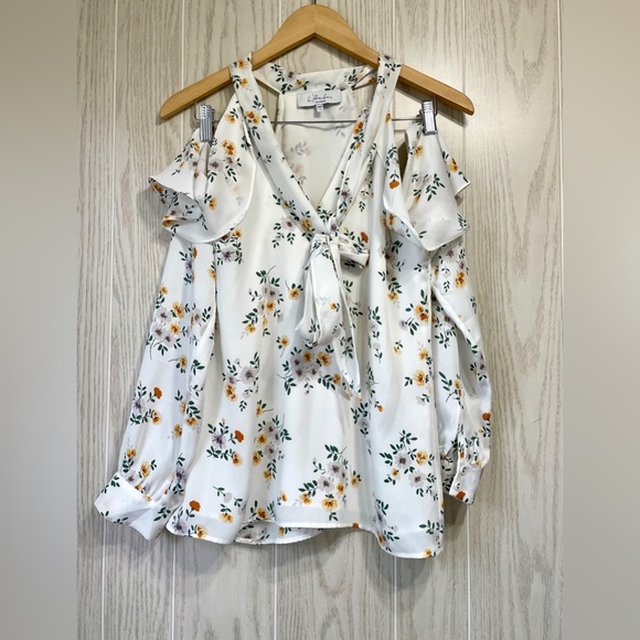 L'Academie Floral Open ShoulderTie Blouse Size S EUC - Picture 5 of 6